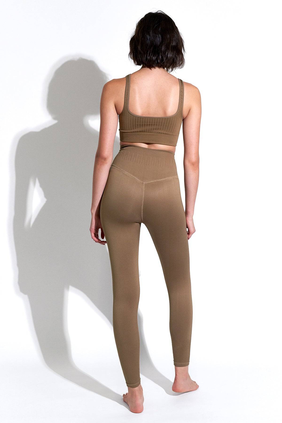 Selina Shiny Rib V-Back 7/8 Legging